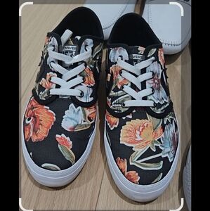 Vans Black Floral Zakim Floral Sneakers